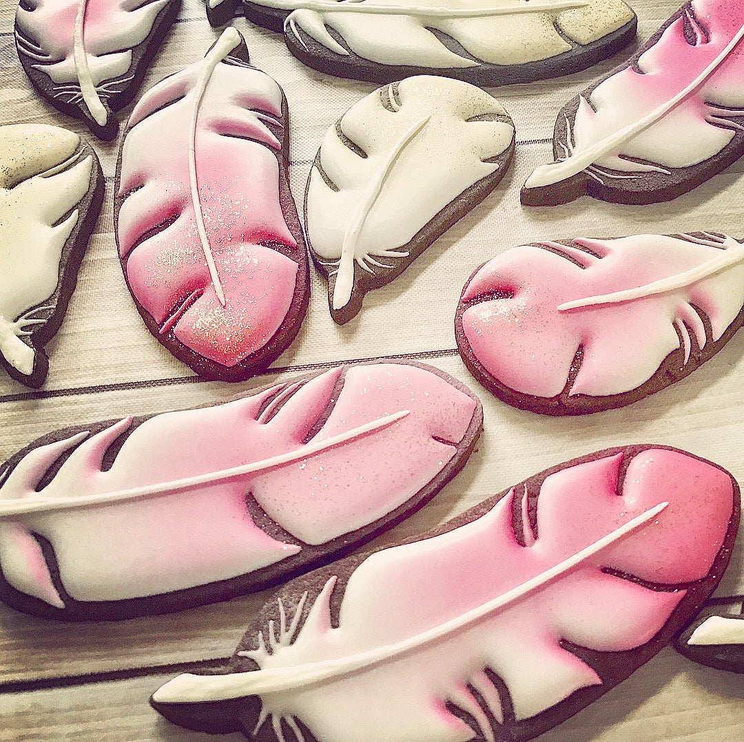 Cookie Cutters Chubby Feather Cutter