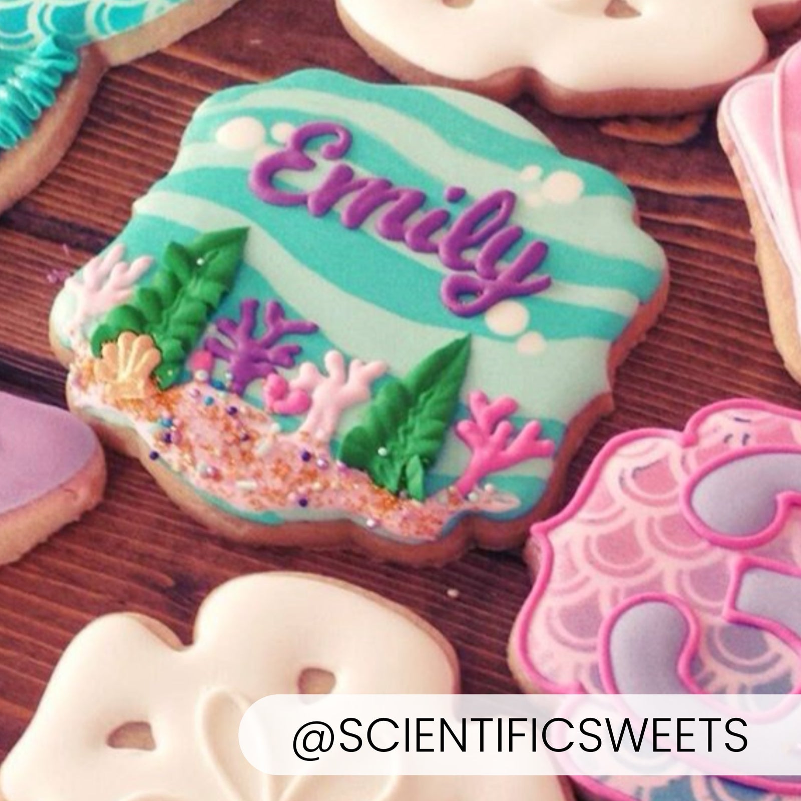 5.5 x 5.5 Stencil Ocean Waves Stencil