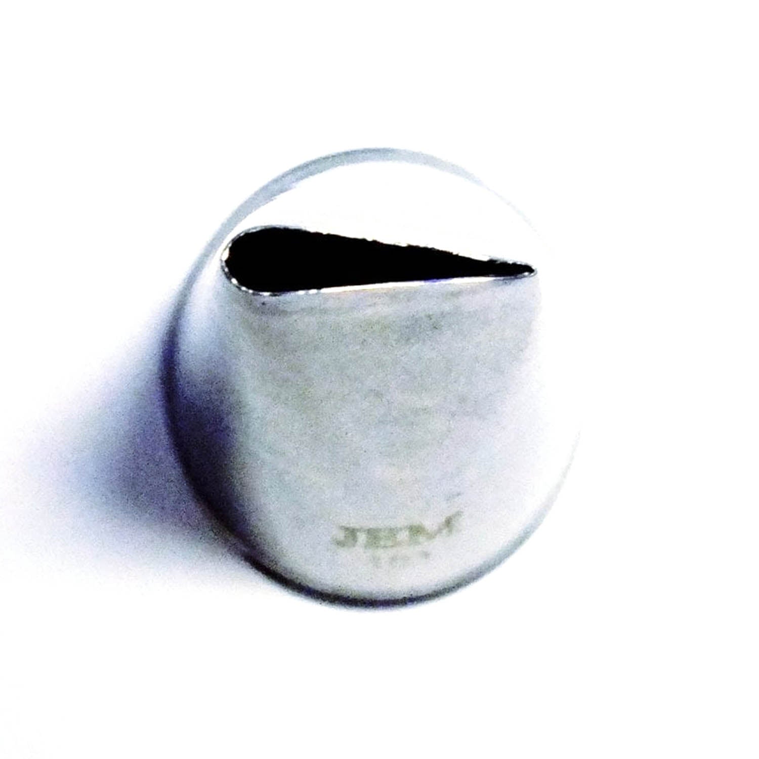 Supplies JEM Medium Petal/Ruffle Tip #103