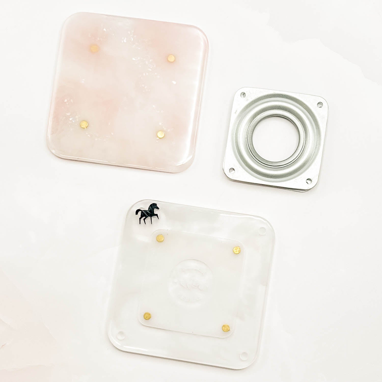 Turntable BLUSH MARBLE Magnetic Cookie Turntable