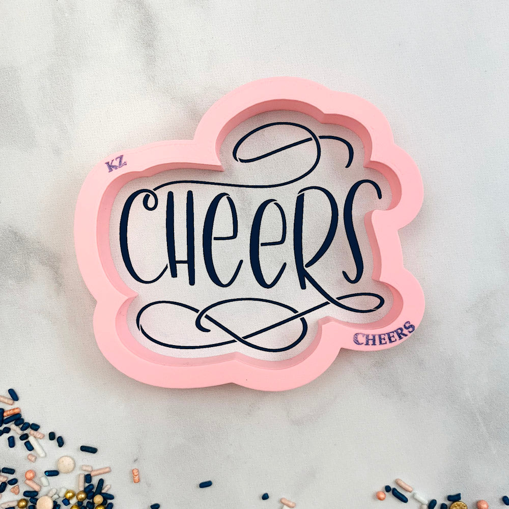 Cookie Cutters Cheers – Cookie Cutter & Stencil Set