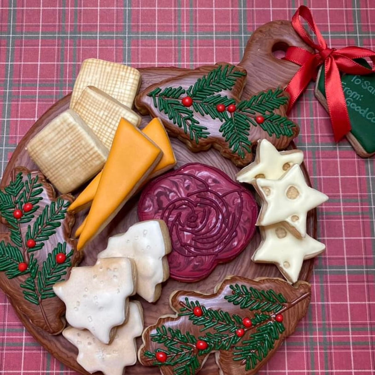 Cookie Cutters Christmas Charcuterie Board – Cookie Cutter & Stencil Set