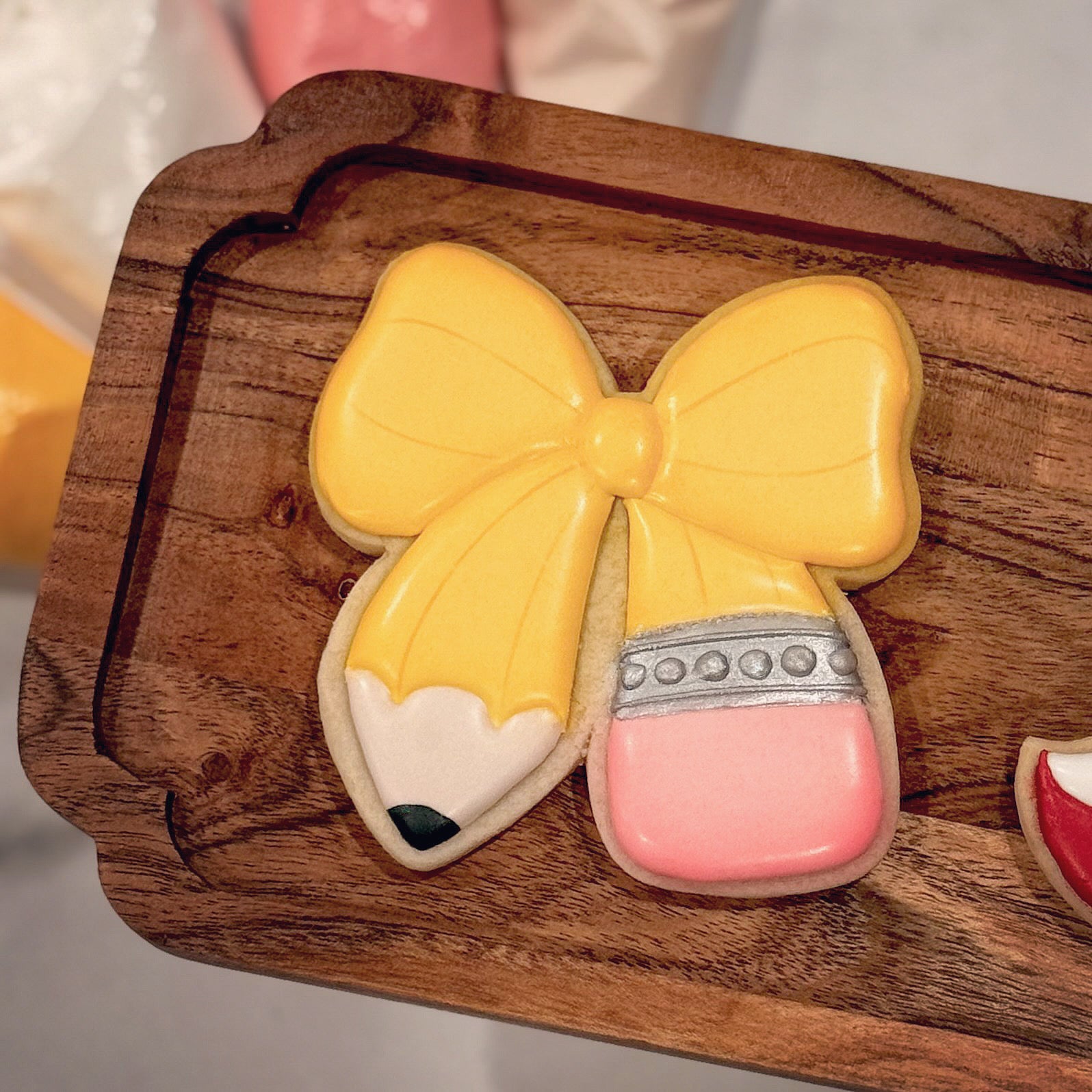 Cookie Cutters Pencil Bow Cutter/Stencil