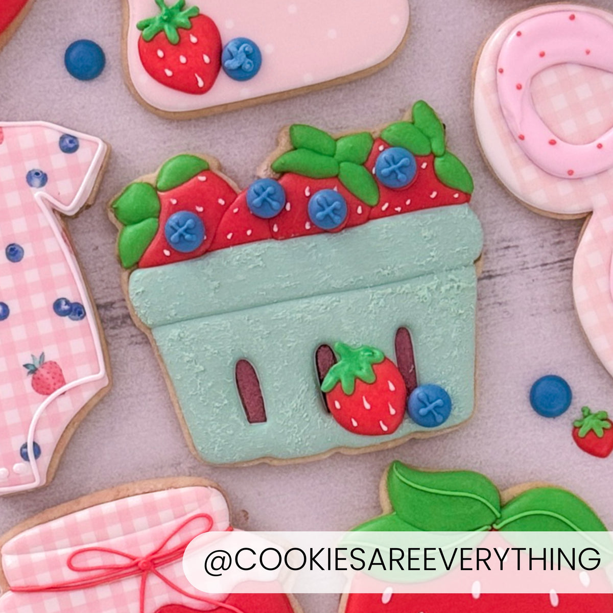 Cookie Cutters Strawberry Basket Cutter/Stencil