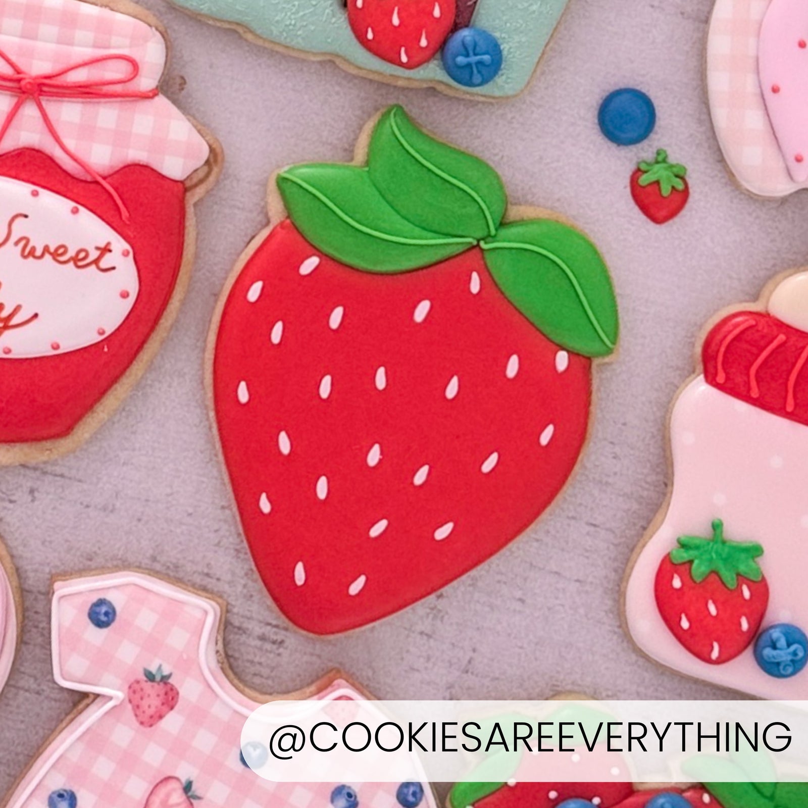 Cookie Cutters Strawberry (Style 2) Cutter/Stencil