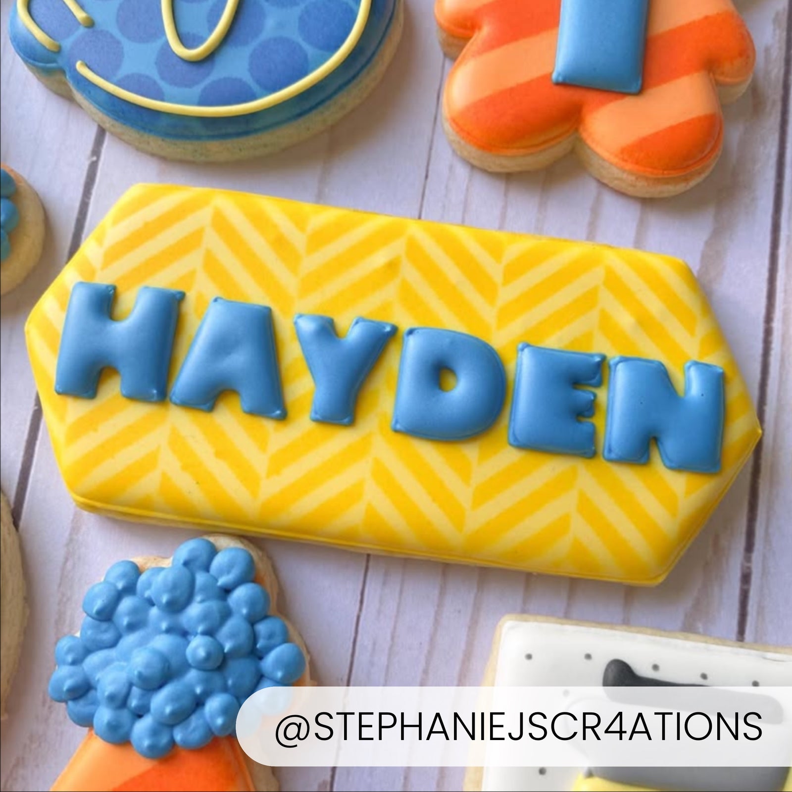 Herringbone – Cookie Stencil