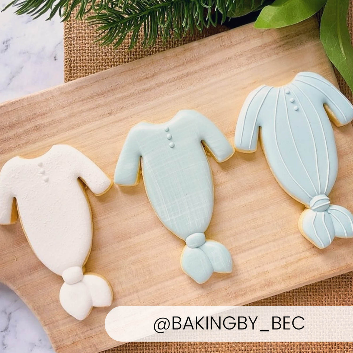 Cookie Cutters Knotted Gown Cutter