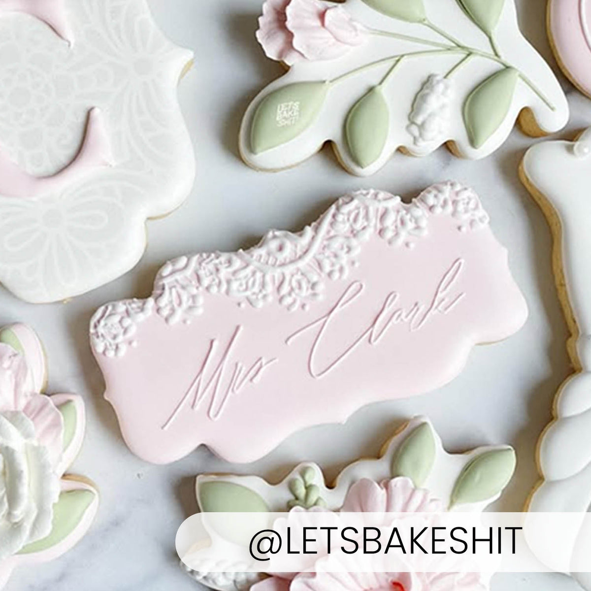 The Adele Plaque Cookie Cutter