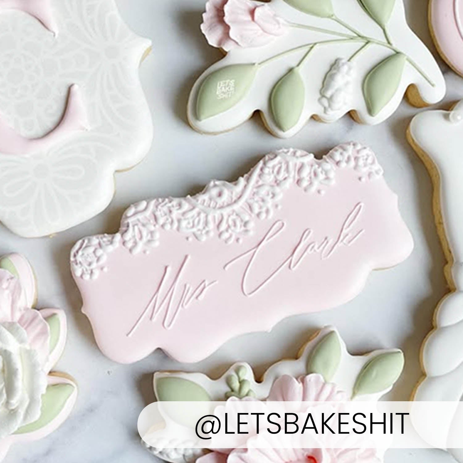 The Adele Plaque Cookie Cutter