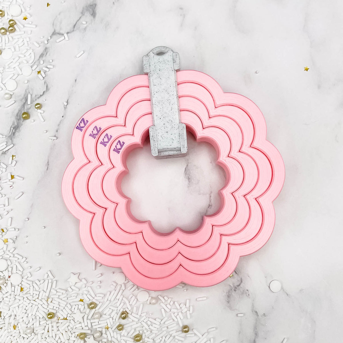 Cookie Cutters Nesting Scalloped Circles Cutter Set