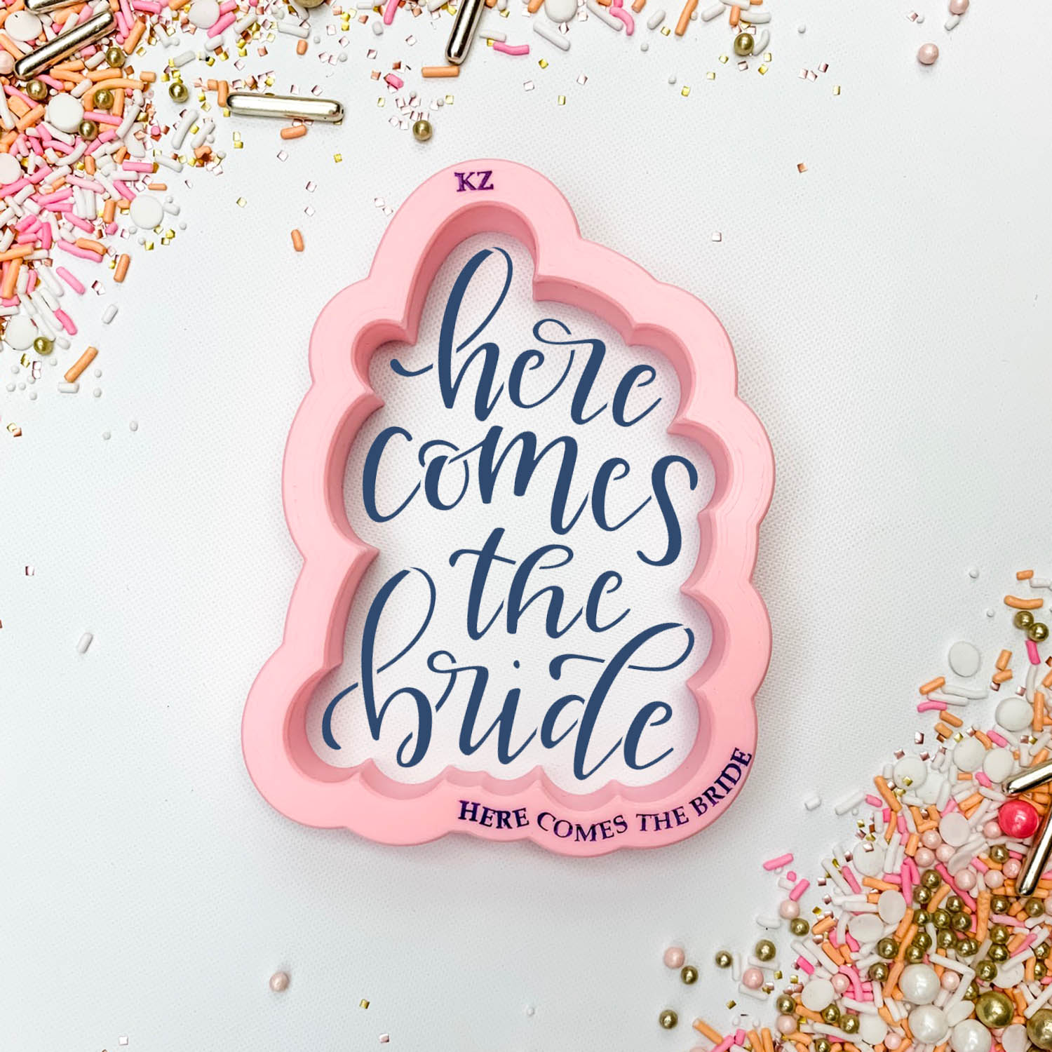 Cookie Cutters Here Comes the Bride – Cookie Cutter & Stencil Set