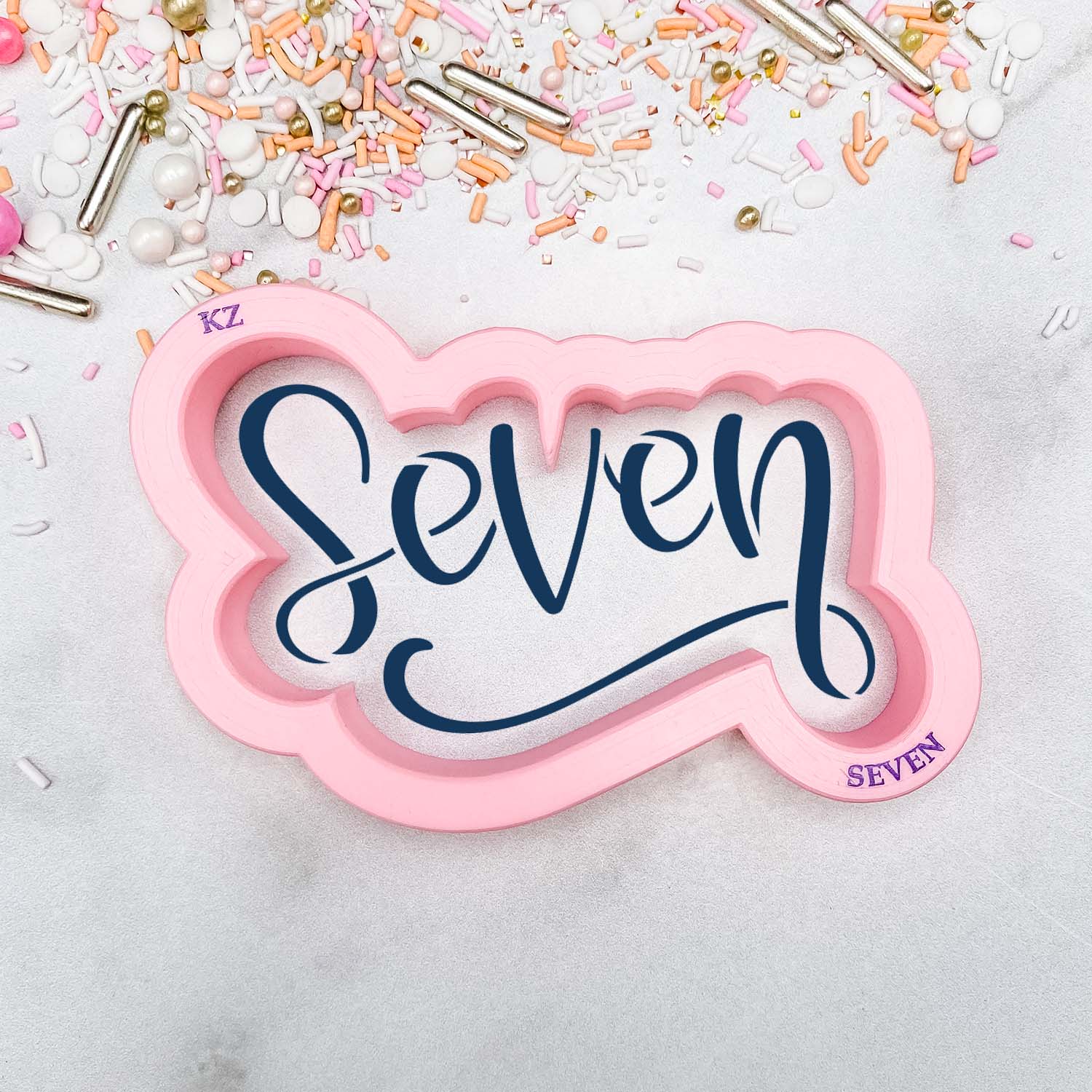 Cookie Cutters Seven – Cookie Cutter & Stencil Set