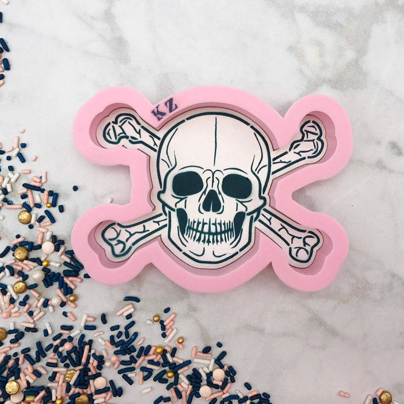 Cookie Cutters Skull and Cross Bones – Cookie Cutter & Stencil Set