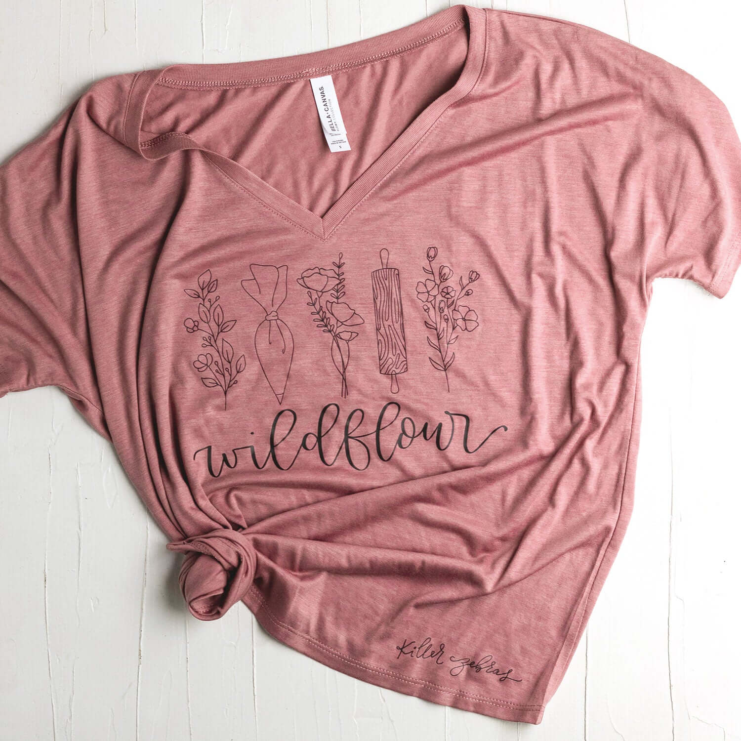 Shirts Wildflour Women's Slouchy V-Neck Tee